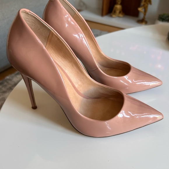 Nude Heels - Picture 2 of 6